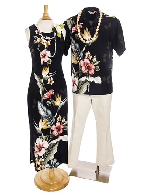 Matching Hawaiian Outfits for Couple