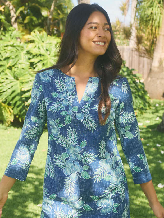 Womens Hawaiian Clothing