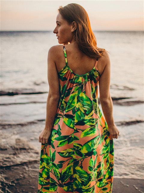 Vermilli | AlohaOutlet Leaves Pink Maxi Dress Hawaii Janica