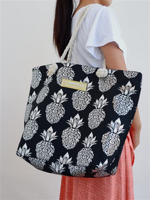 Buy Heritage Zippered Tote for USD 400.00