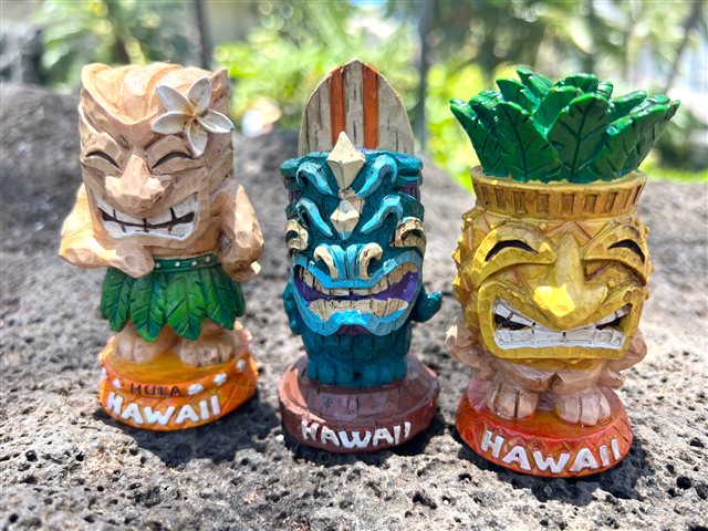 KC Hawaii ハワイアン フィギュア [フラ メネフネ] | AlohaOutlet 